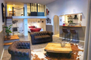 Loft Cosy original - Idéal pour séjour touristique à Strasbourg facile -- Accès hyper-centre en voiture facile -Parking Garage privé sur demande-- 